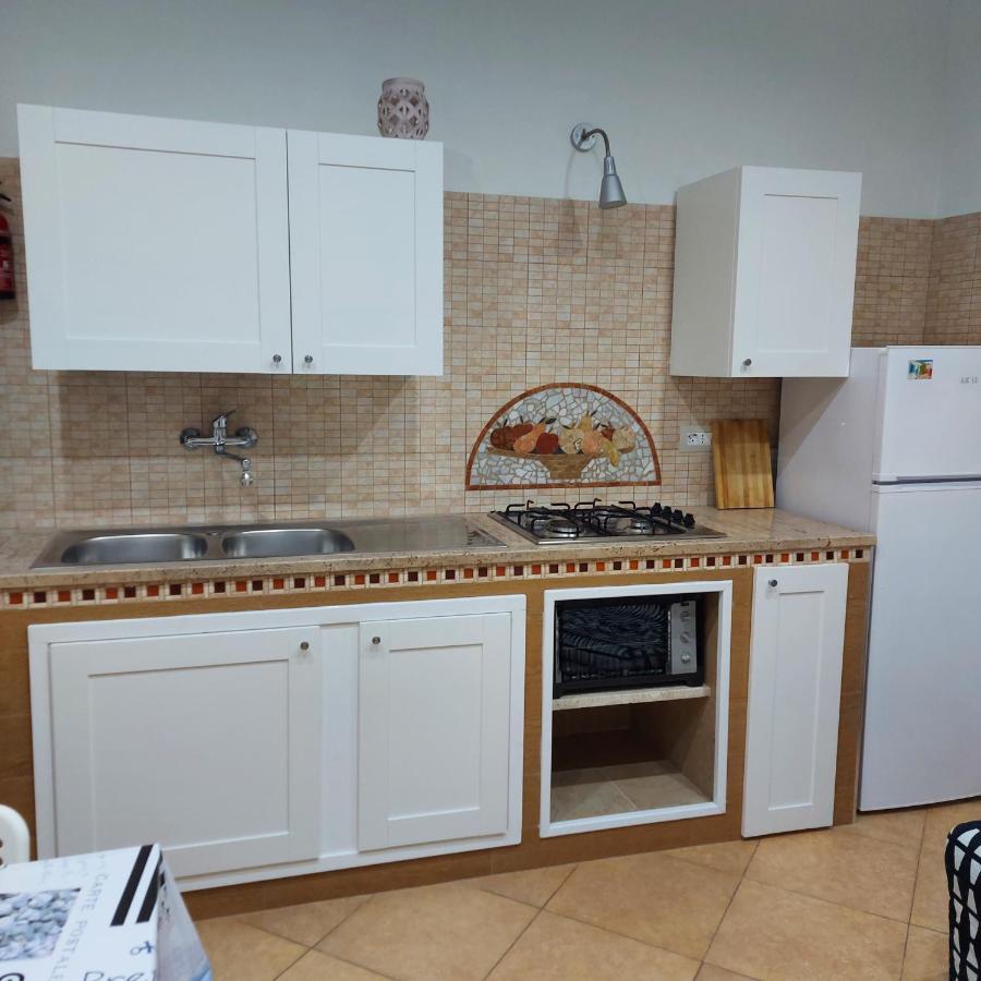 Casa Dei Filodendri Appartement San Pietro in Bevagna Kamer foto